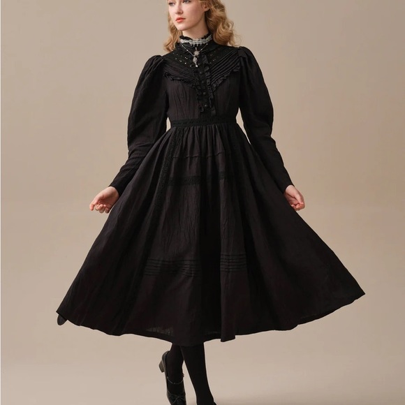 Linenative Elegant Black Women's Dress - Picture 7 of 9